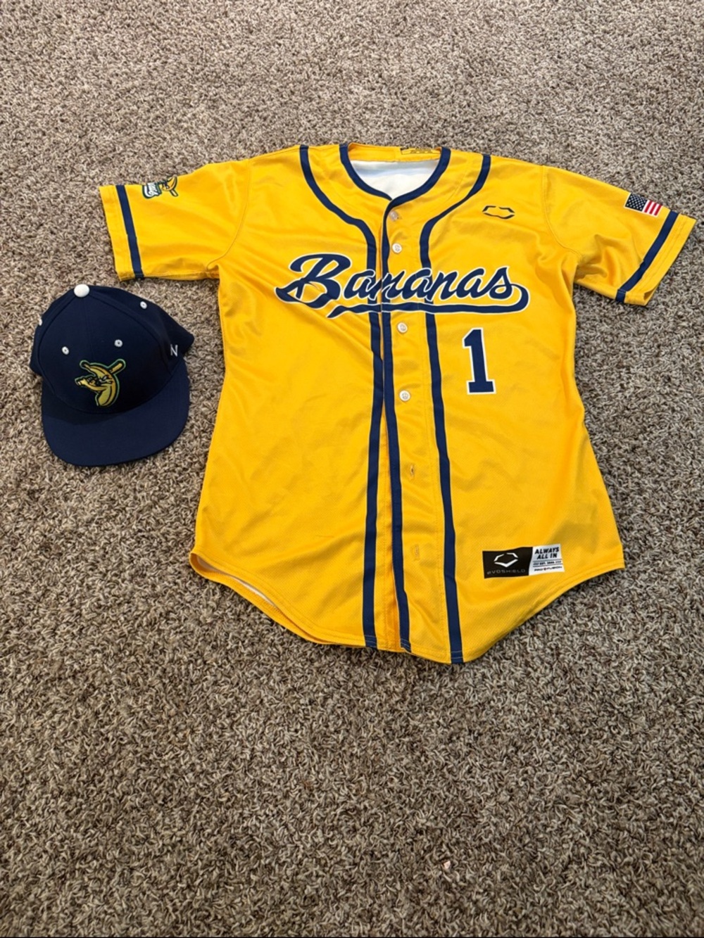 Savannah Bananas Yellow Baseball Jersey Adult Small + Cap Med Flexfit